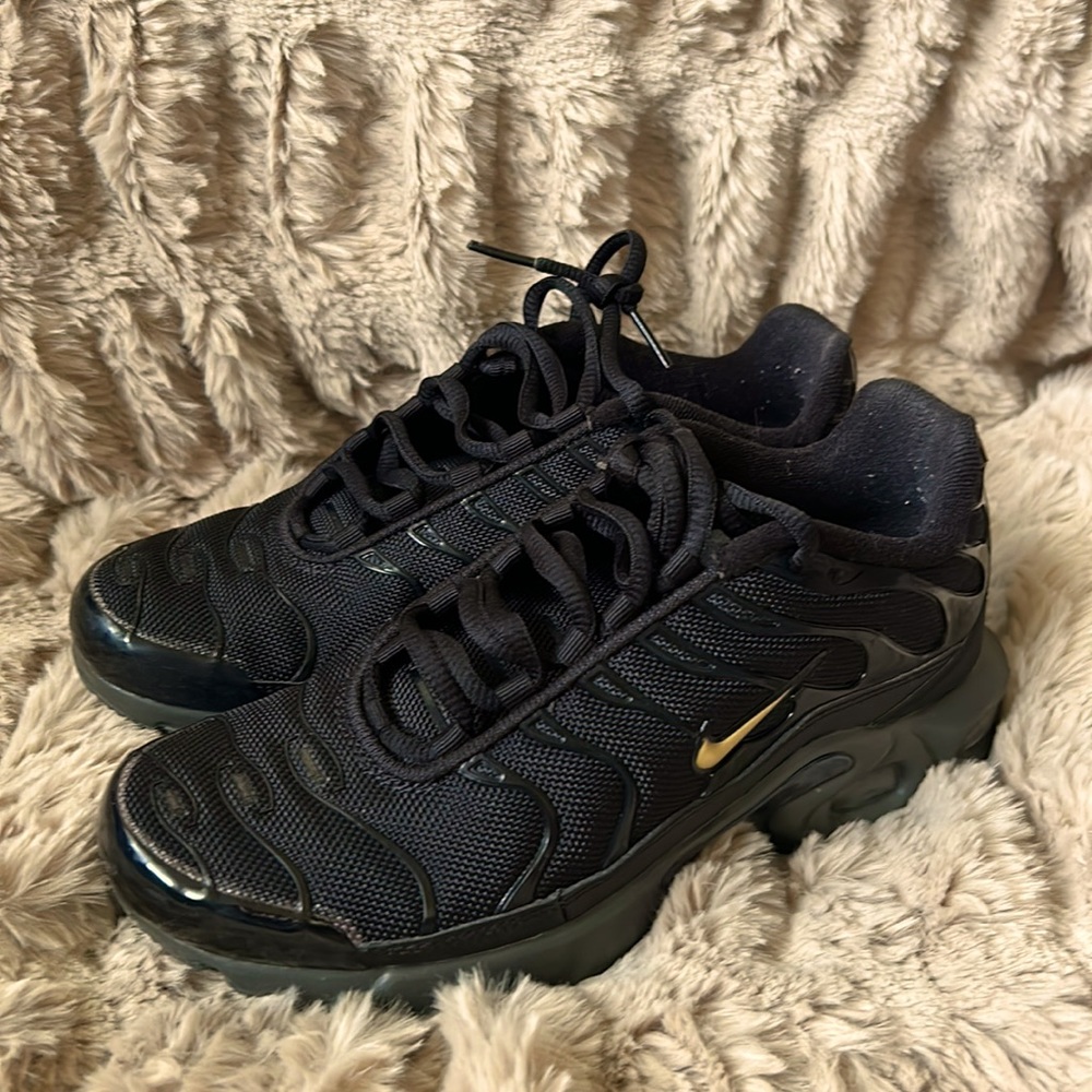 Nike Air Max Plus TN SE BG 4.5Y